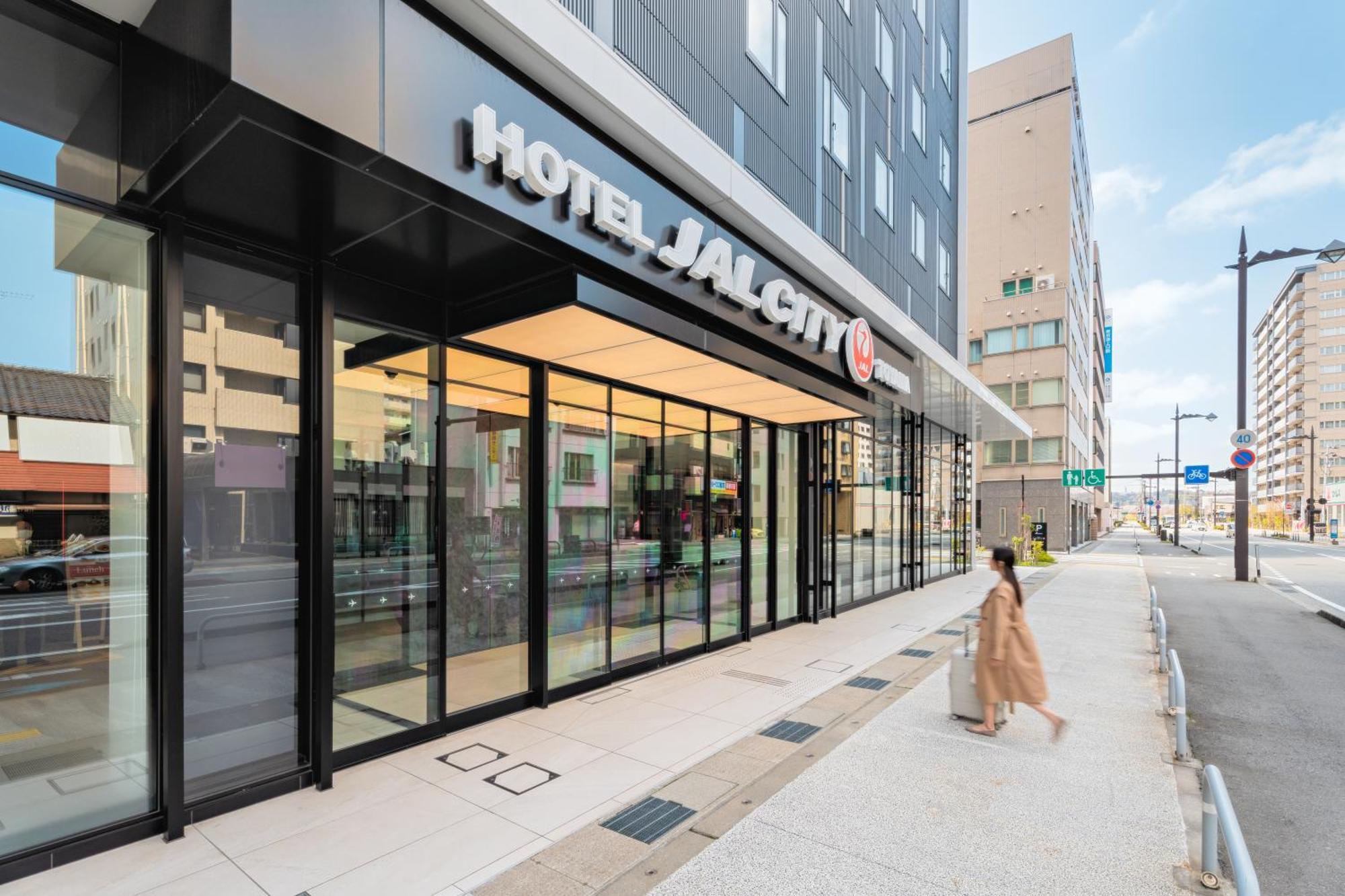 Hotel Jal City Toyama Station Esterno foto